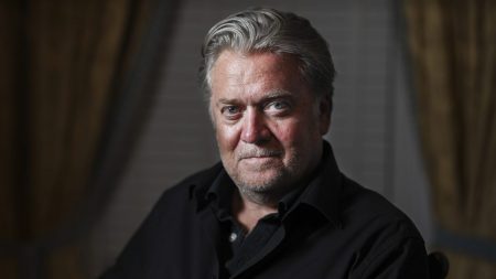 Stephen Bannon sobre Huawei y la amenaza comunista de China