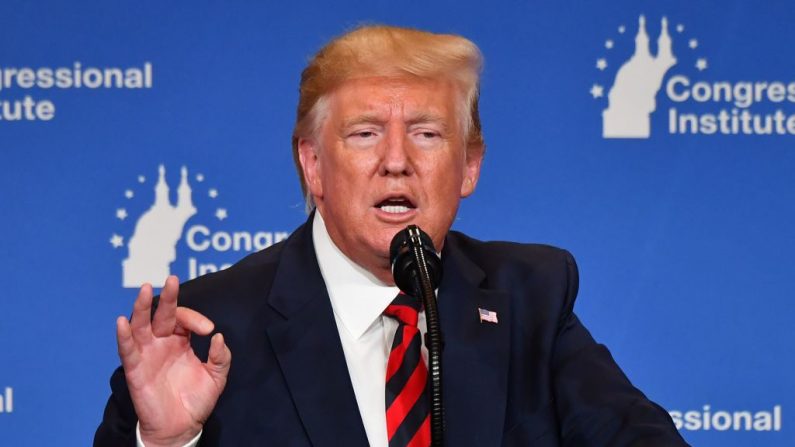 El presidente de  Estados Unidos, Donald Trump, en la Conferencia Republicana de 2019 en Baltimore, Maryland, el 12 de septiembre de 2019. (NICHOLAS KAMM/AFP/Getty Images)