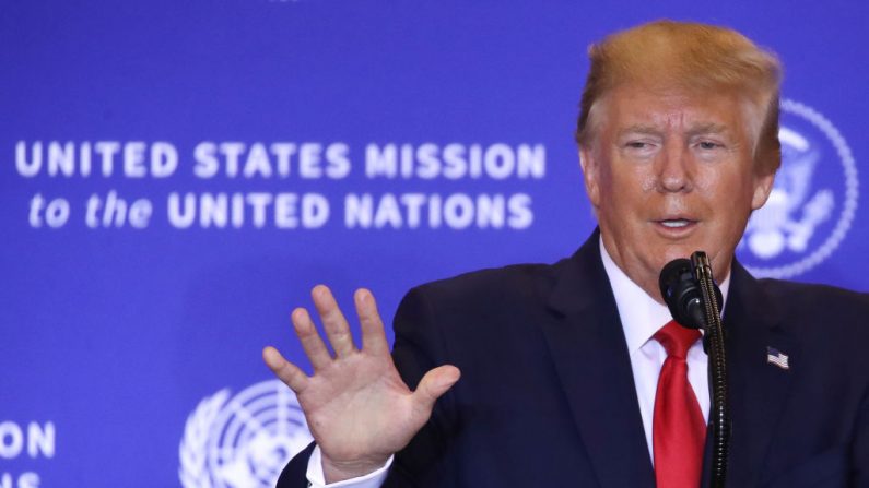 El presidente de Estados Unidos, Donald Trump, da una conferencia de prensa al margen de la Asamblea General de las Naciones Unidas el 25 de septiembre de 2019 en la ciudad de Nueva York. (Drew Angererer/Getty Images)

