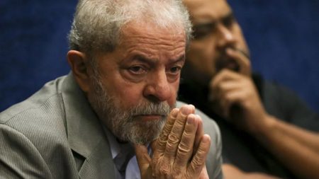 Justiça rejeita denúncia contra Lula e seu irmão