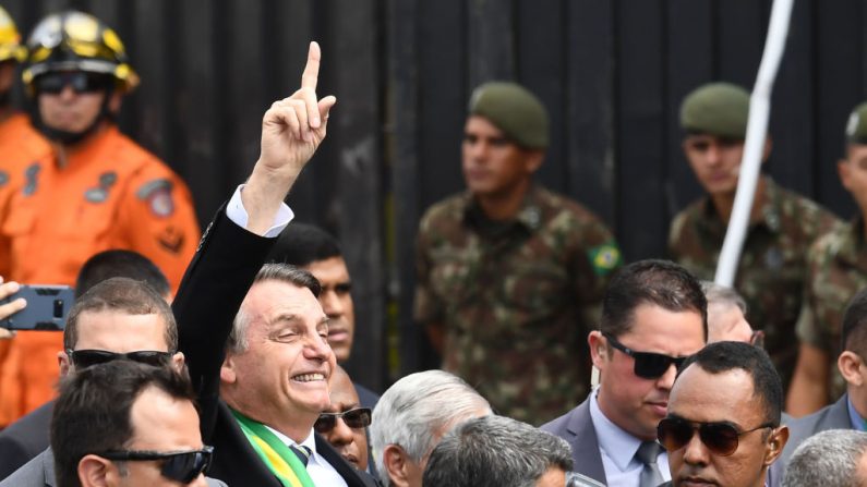 O presidente brasileiro Jair Bolsonaro participa do desfile do Dia da Independência em Brasília, no dia 7 de setembro de 2019 (Foto: EVARISTO SA / AFP / Getty Images)
