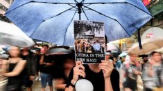Milhares de pessoas vão às ruas em Hong Kong comemorar aniversário da Revolução dos Guarda-Chuvas