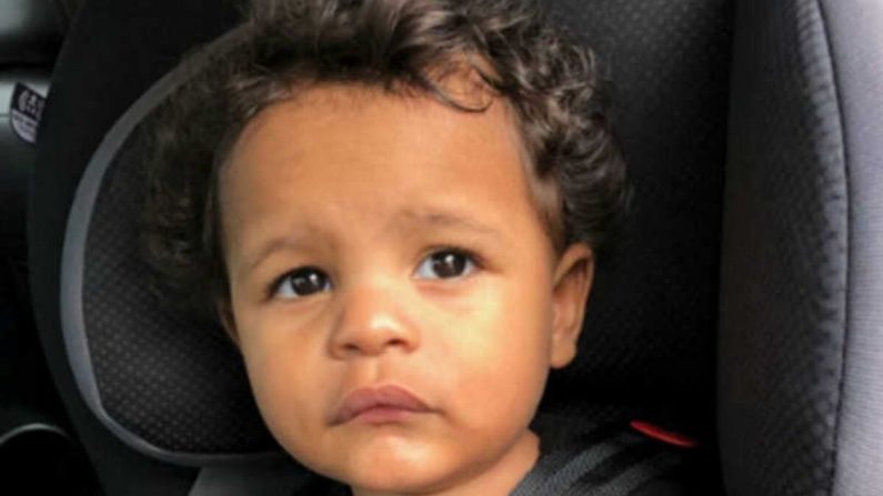 Una madre de Pensilvania le entregó a su bebé a una extraña en una lavandería y dijo que estaría mejor con ella, según los informes. (Policía de Scranton)
