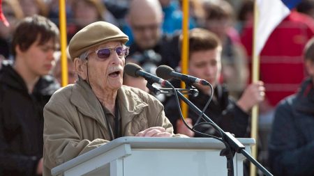 Aos 106 anos, morre o mais velho sobrevivente do Holocausto na Áustria