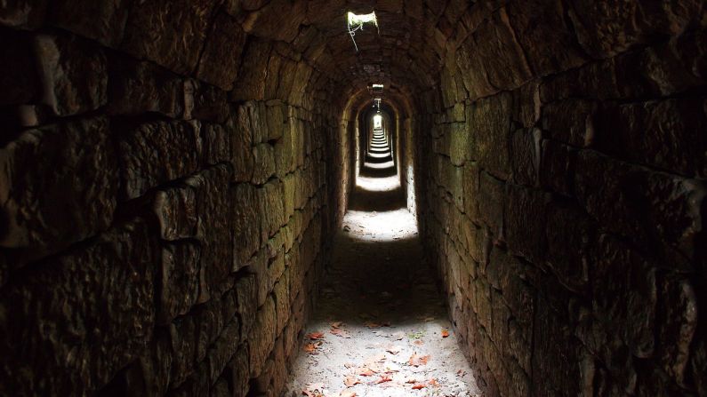 Un misterioso mundo subterráneo de cámaras, pazadizos y galerías para rituales ocultos han descubierto el Perú ancestral. Imagen ilustrativa (Crédito: Imagen de Lutz Peter/Pixabay)
