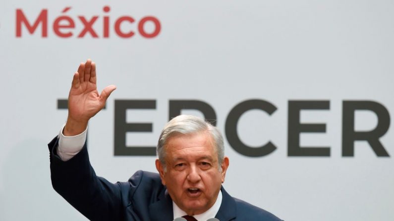 El presidente de México, Andrés Manuel López Obrador, pronuncia su primer discurso sobre el estado de la nación en el Palacio Nacional de la Ciudad de México, el 1 de septiembre de 2019. (ALFREDO ESTRELLA/AFP/Getty Images)
