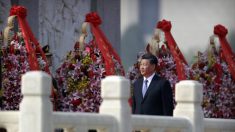 Mandatario chino Xi presenta posiciones contradictorias sobre el legado de Mao ante el 70º aniversario del régimen