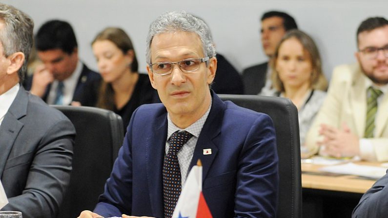 O governador de Minas Gerais, Romeu Zema, no V Fórum dos Governadores, em 11 June 2019 (Paulo H. Carvalho / Agência Brasília)
