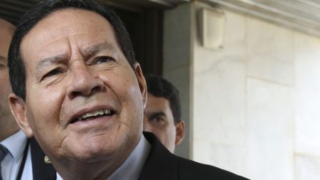 Mourão: investigação de vazamento de óleo pode terminar esta semana