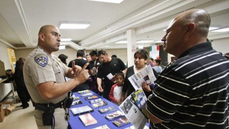 California amplía los derechos de los inmigrantes ilegales