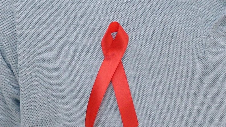 Se calcula que dos millones de personas viven con VIH en América Latina y el Caribe y cada año cerca de 35,000 pierden la vida por causas relacionadas con el sida. EFE/Stringer