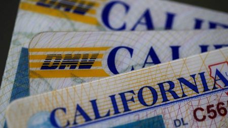 El DMV de California vende información personal de los conductores por $ 50 millones al año