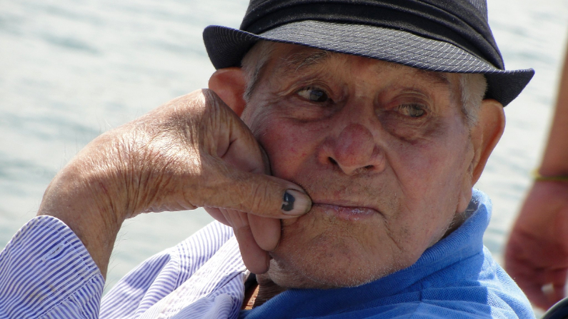 Para aquellos que enfrentan la enfermedad de Parkinson, aumentar su calidad de vida es un objetivo alcanzable. (Javier Ignacio Acuña Ditzel/ Flickr/ CC BY 2.0)