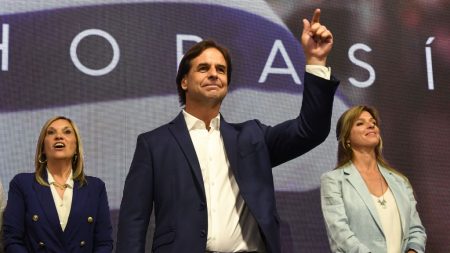 Cómo la nueva coalición de Lacalle Pou enfrentó y derrotó a la izquierda en Uruguay