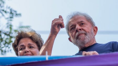 TRF-4 anula sentença considerada ‘copia e cola’ da juíza Gabriela Hardt; caso pode ser usado em defesa de Lula