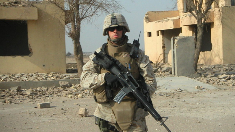 Matt Bloom en Fallujah, Iraq. (Cortesía de Nick Benas)