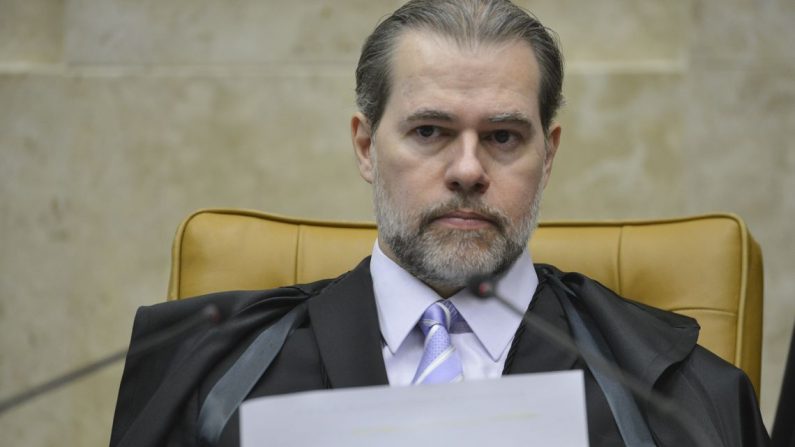 O presidente do STF, ministro Dias Toffoli, durante  abertura do terceiro dia de julgamento, sobre a validade da prisão em segunda instância no Supremo Tribunal Federal (STF) (Fabio Rodrigues Pozzebom/Agência Brasil)