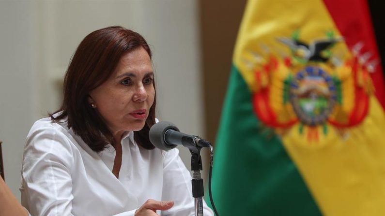 La ministra de Relaciones Exteriores de Bolivia, Karen Longaric. (EFE / Martín Alipaz)