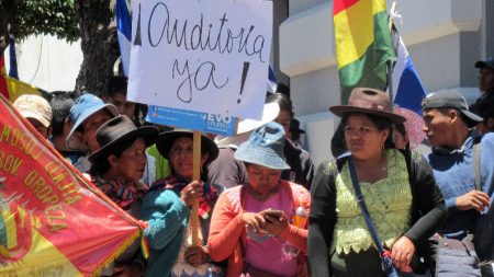 Bolívia tem novo dia de protestos contra resultado de eleições presidenciais