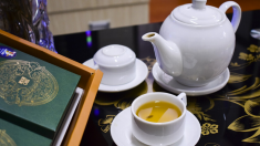 Beber té verde a diario ayuda a perder peso de manera natural, confirma estudio