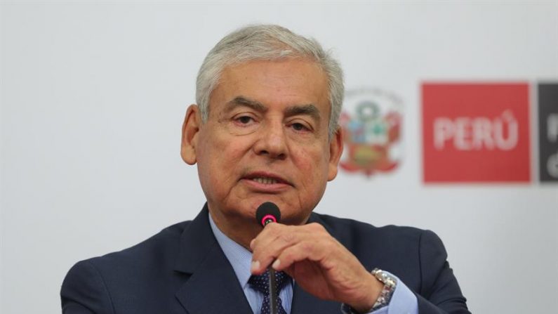 El exprimer ministro peruano César Villanueva. EFE/ Ernesto Arias/Archivo