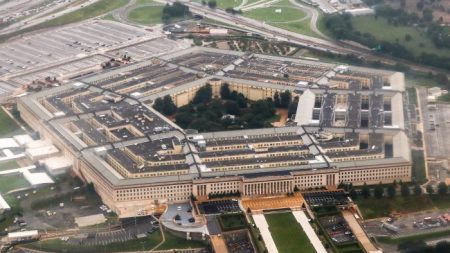 Pentágono advierte a militares que pruebas de ADN por correo plantean riesgos de seguridad, dice informe