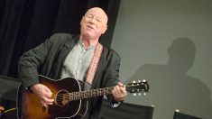 Fallece de manera inesperada a los 75 años Neil Innes, comediante y músico de los Monty Python