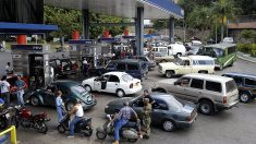 El costoso modo en que Venezuela importa gasolina desde Europa