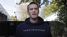 El opositor ruso Navalni fue detenido y liberado tras registro