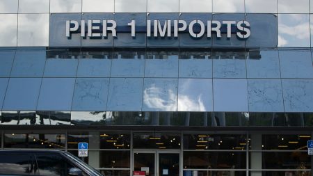 Pier 1 Imports confirma que cerrará más tiendas en todo Estados Unidos