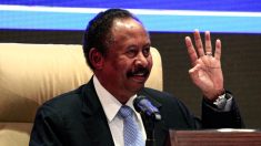 Militares golpistas afirman haber liberado al depuesto primer ministro sudanés