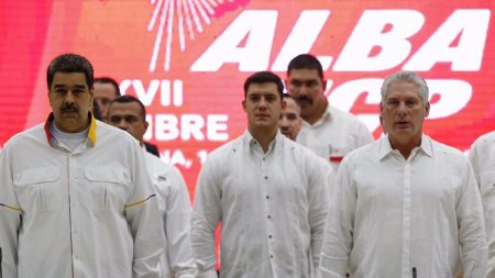 Díaz-Canel, Maduro e Ortega abrem cúpula que celebra 15 anos da Alba