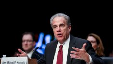 Juez Presidente del Tribunal FISA critica al FBI por vigilancia al asesor de campaña de Trump
