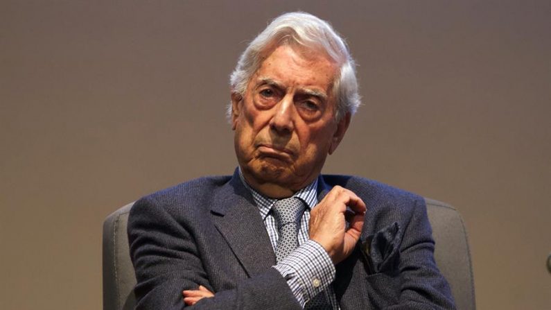 Escritor peruano Mario Vargas Llosa (EFE / Mario Guzmán / Arquivo)