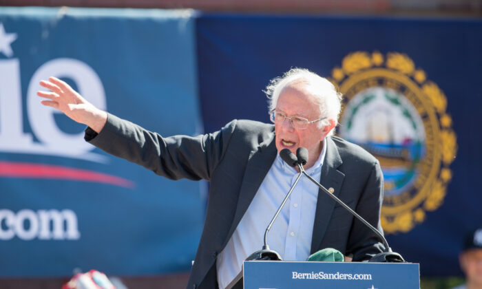 El candidato presidencial demócrata, el senador Bernie Sanders (I-Vt.) habla durante su evento en la Universidad Estatal de Plymouth en Plymouth, New Hampshire, en una fotografía de archivo del 29 de septiembre de 2019. (Scott Eisen / Getty Images)