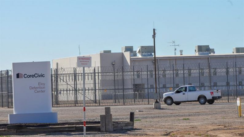 Vista exterior del Centro de Detención de Eloy, en Arizona. (EFE/Gary M Williams/Archivo)