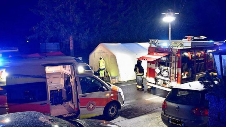 Siete turistas alemanes mueren en Italia atropellados por un conductor ebrio. (Foto de EFE/EPA/VIGILI DEL FUOCO)