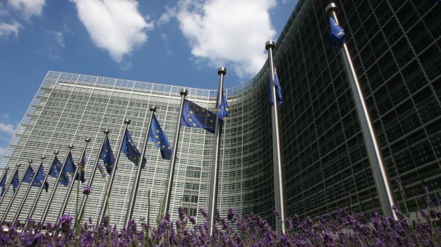 Bruselas busca trabajar con EE.UU. para frenar desequilibrios que causa China