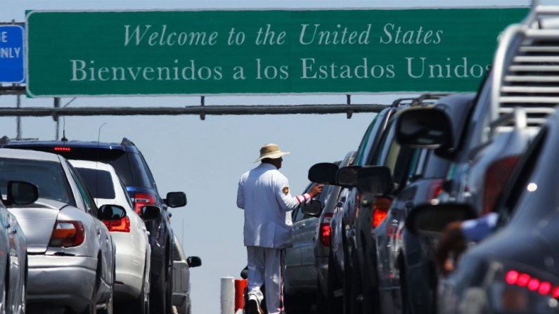 Vista en el Puente Internacional Córdoba-Américas, en Ciudad Juárez, estado de Chihuahua, México, en la frontera con El Paso Texas, el 7 de agosto de 2019. (HERIKA MARTINEZ / AFP / Getty Images)