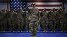 El motivo de los hombres y mujeres estadounidenses que sirven en las Fuerzas Armadas