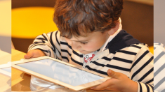 Desarrollo infantil y dispositivos digitales: ¿Deberíamos alejar a los niños de las pantallas?