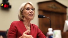 Senadores apoyan al Departamento de Educación en eliminación de restricciones a escuelas religiosas