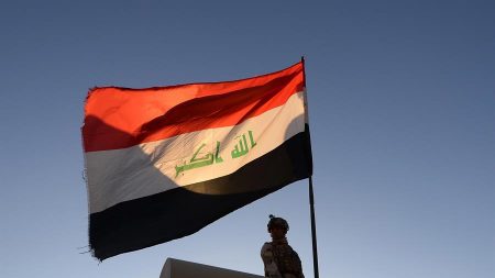 Porta-voz das Forças Armadas do Iraque diz que apoio militar americano permanece