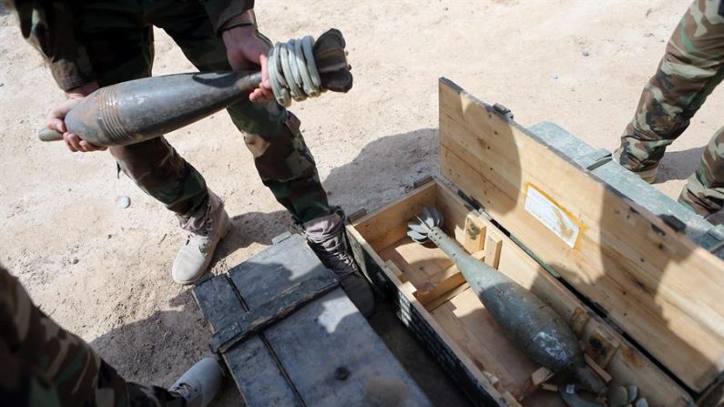 Vários mísseis atingiram a base militar de Ain al Asad, no oeste do Iraque e onde as tropas dos EUA estão posicionadas (EFE / Mohamed Messara / Archivo)