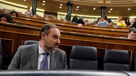 La Fiscalía de Madrid investiga el encuentro entre Rodríguez y ministro español