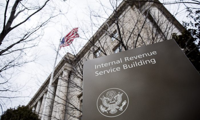 El edificio de la sede del Servicio de Impuestos Internos (IRS) en Washington el 8 de marzo de 2018. (Samira Bouaou/The Epoch Times)