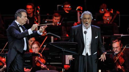 Plácido Domingo asume su responsabilidad por acoso «probado», según una investigación