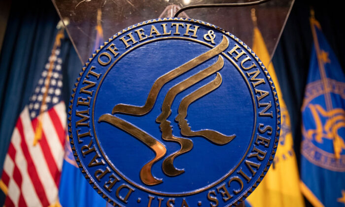 Logotipo del Departamento de Salud y Servicios Humanos en Washington, el 28 de enero de 2020. (Samuel Corum/Getty Images)
