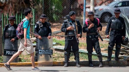 Denuncian en Nicaragua que prohíben salir a la calle a promotores de marcha