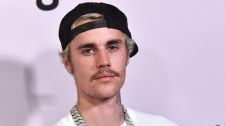 Justin Bieber cuenta cómo tomar «una inmersión profunda en mi fe» lo ayudó a cambiar su vida